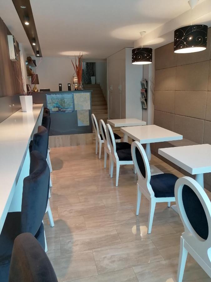 Apartments&Rooms Grand Palazzo Budva Buitenkant foto