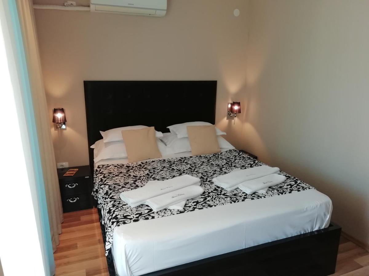 Apartments&Rooms Grand Palazzo Budva Buitenkant foto